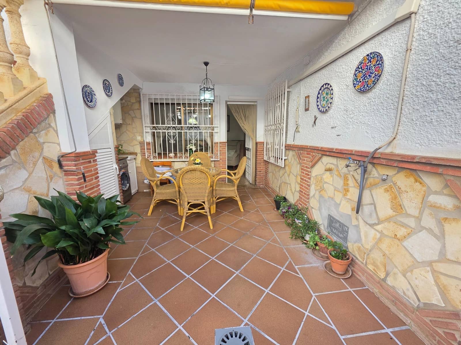 6 sypialnia Willa na sprzedaż w Periana z garażem - 350 000 € (Ref: 9499010)