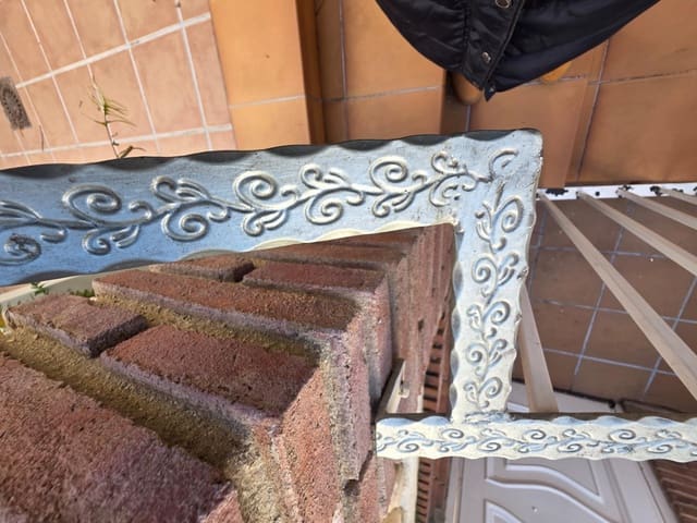 6 sypialnia Willa na sprzedaż w Periana z garażem - 350 000 € (Ref: 9499010)