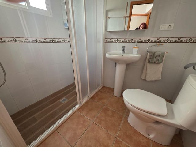 Casa de 3 habitaciones en Periana en venta - 99.000 € (Ref: 9499109)