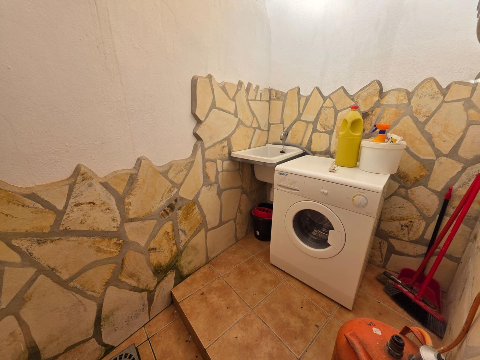 3 bedroom Townhouse for sale in Periana - € 99,000 (Ref: 9499109)