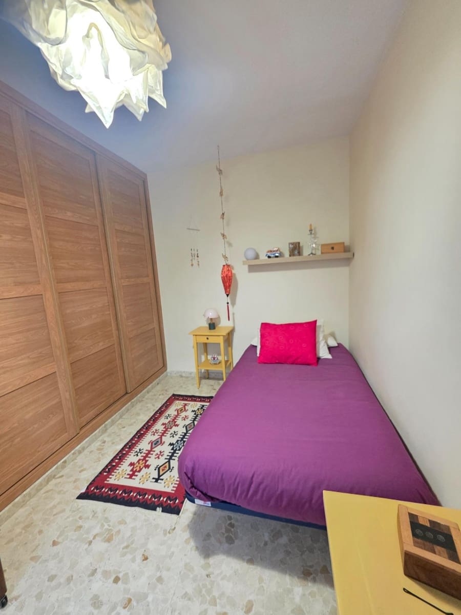 4 quarto Moradia para venda em Malaga cidade com garagem - 514 000 € (Ref: 9516061)