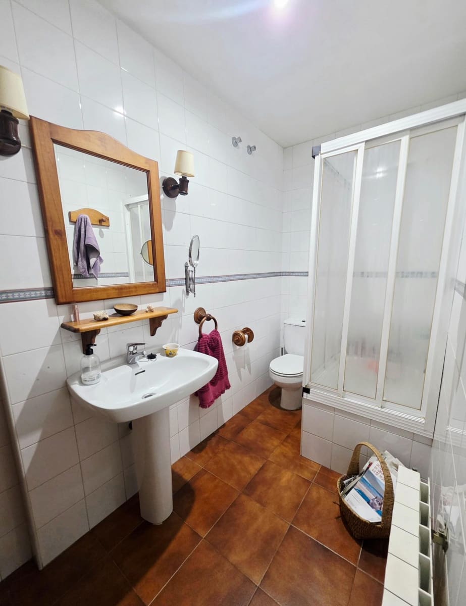 4 quarto Moradia para venda em Malaga cidade com garagem - 514 000 € (Ref: 9516061)