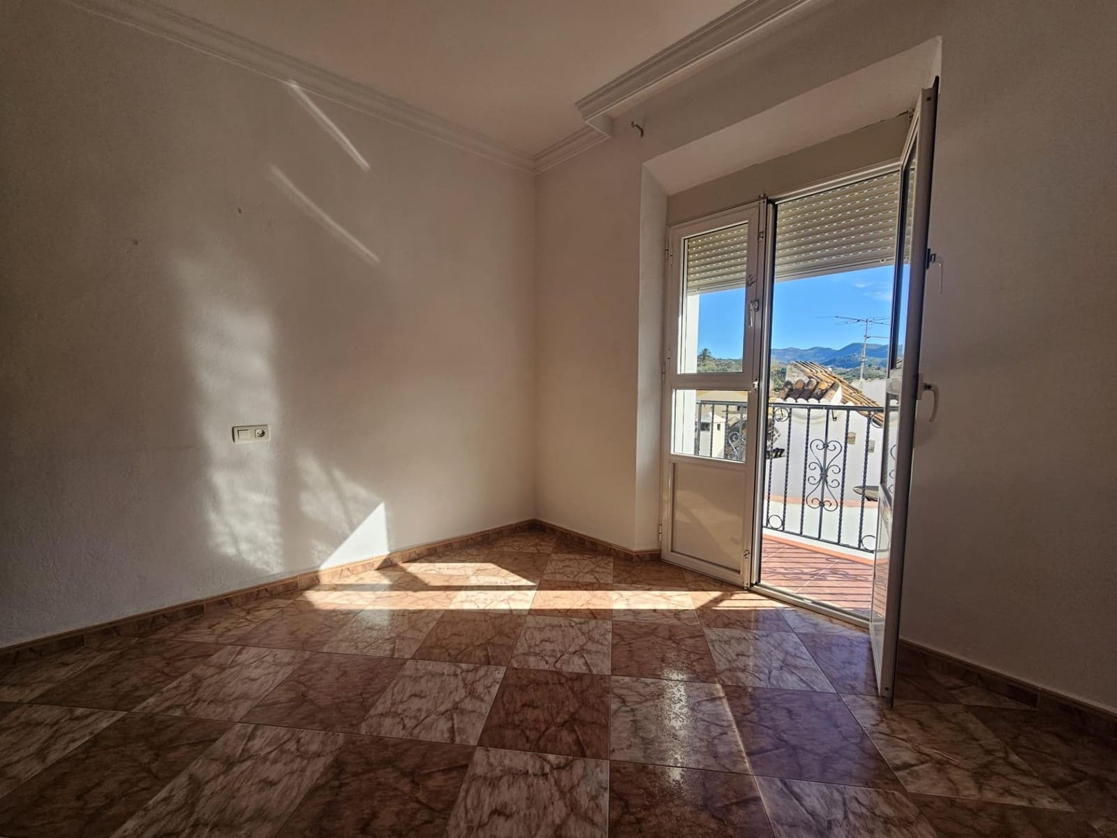 3 soveværelse Byhus til salg i Vinuela - € 169.000 (Ref: 9527636)