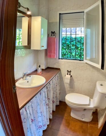 4 sypialnia Willa do wynajęcia w Rincón de la Victoria z garażem - 2 000 € (Ref: 9530471)