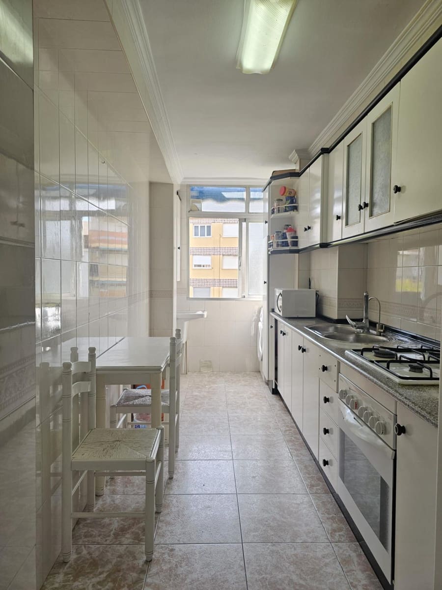 3 bedroom Flat for sale in Torre del Mar - € 188,000 (Ref: 9571121)