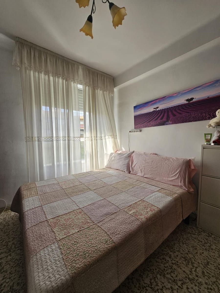 3 bedroom Flat for sale in Torre del Mar - € 188,000 (Ref: 9571121)