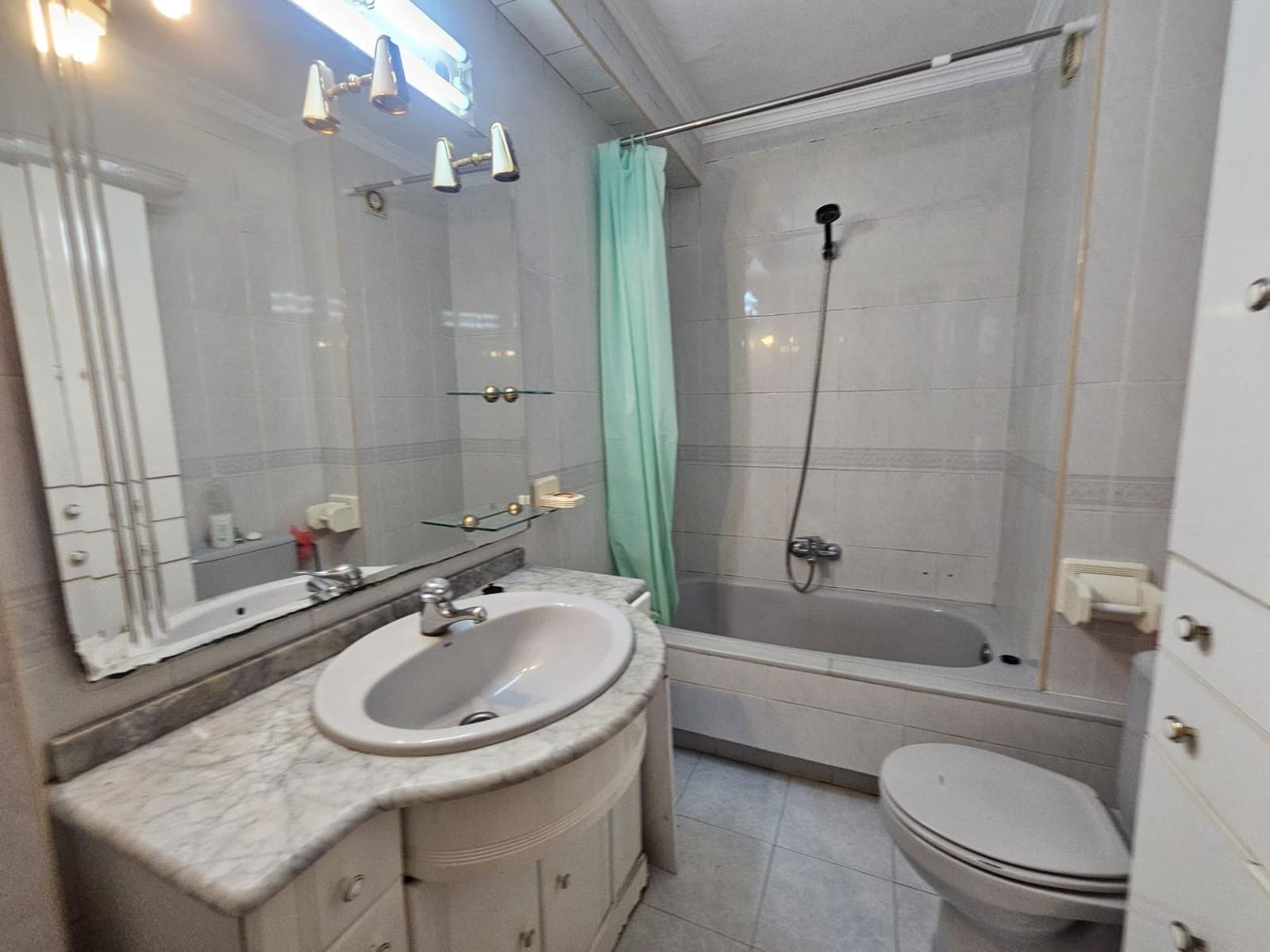 3 bedroom Flat for sale in Torre del Mar - € 188,000 (Ref: 9571121)