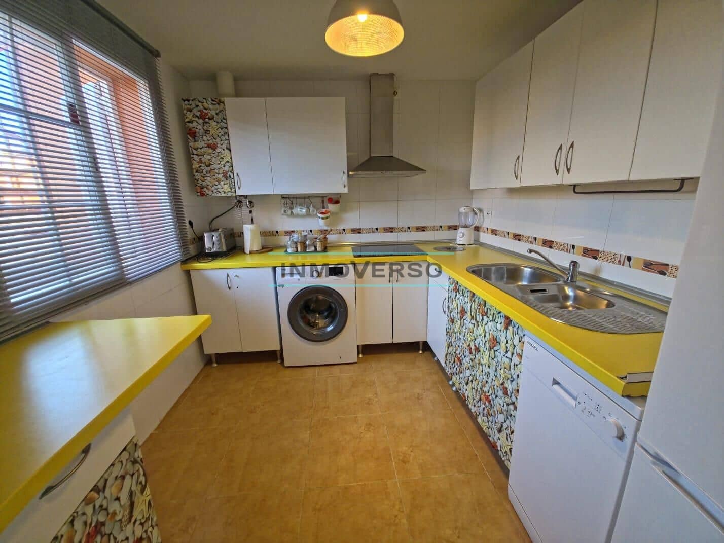 2 bedroom Terraced Villa for sale in Almayate with pool - € 365,000 (Ref: 9591212)