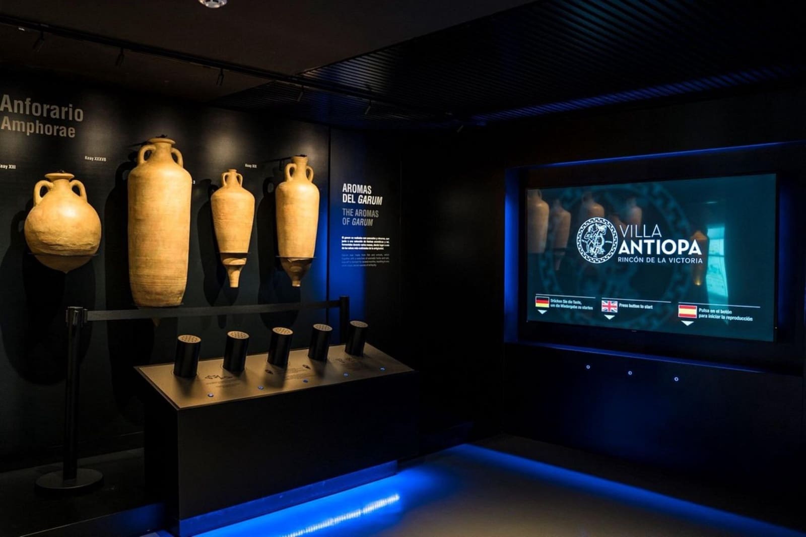 Ático de 3 habitaciones en Torre de Benagalbon en venta con piscina garaje - 380.000 € (Ref: 9611491)