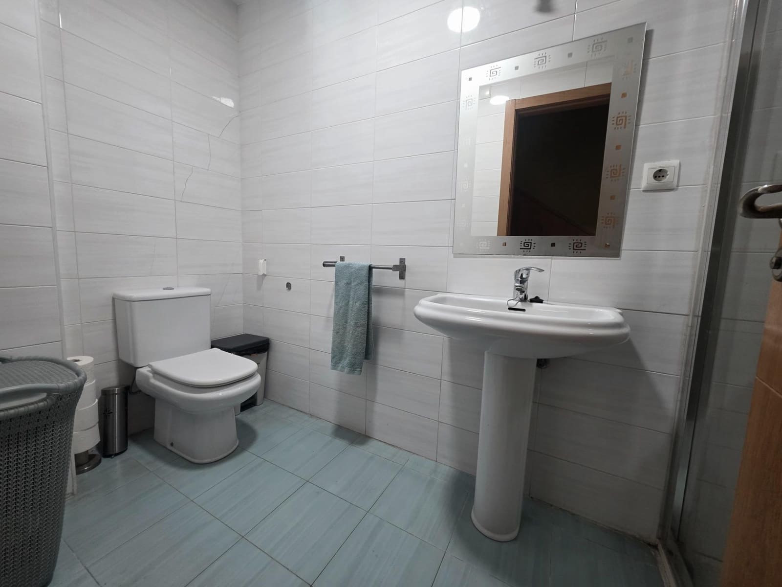 4 bedroom Terraced Villa for sale in Chilches with garage - € 405,000 (Ref: 9639478)