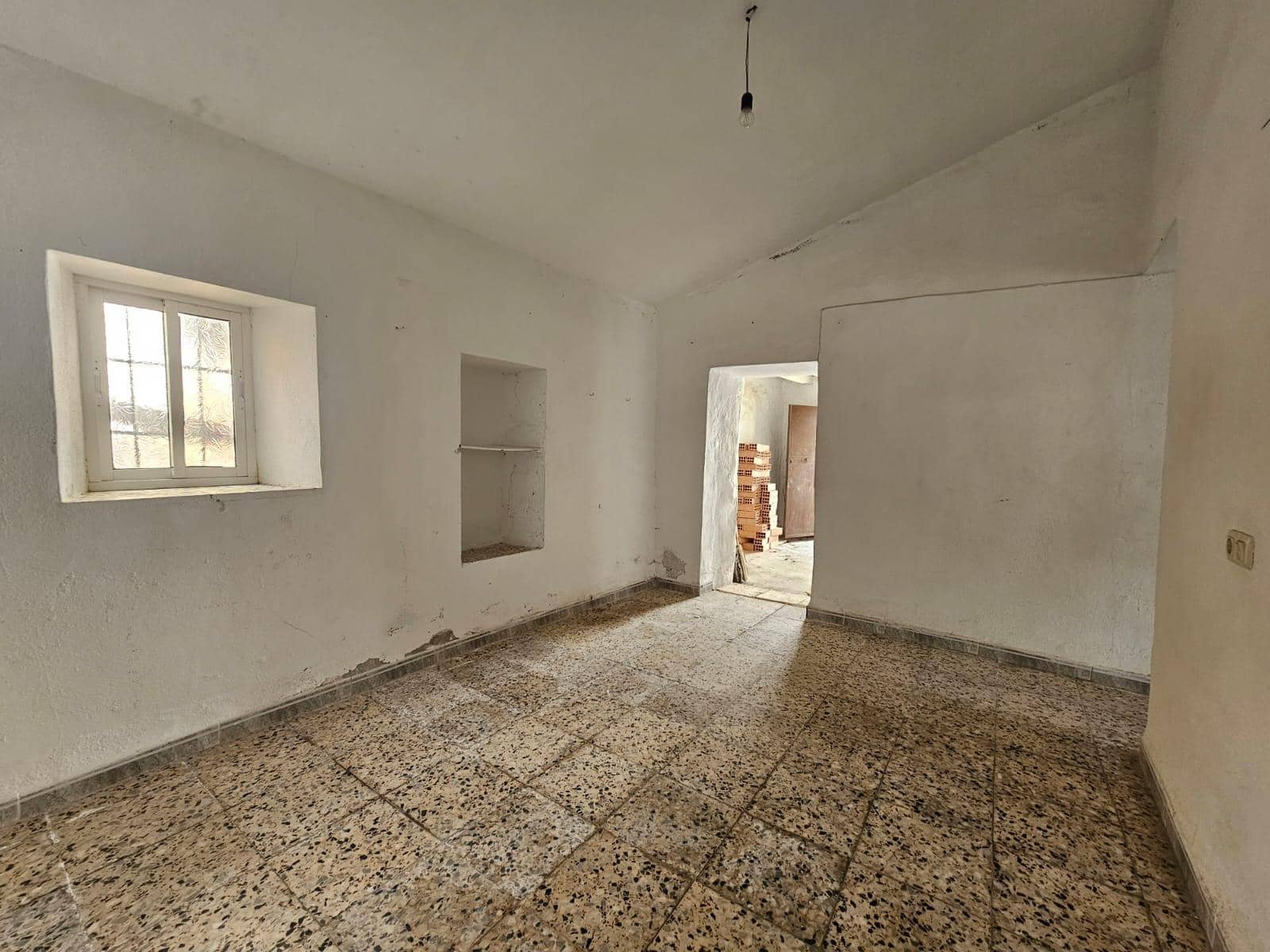 3 camera da letto Casa in vendita in Benamargosa - 78.000 € (Rif: 9639479)