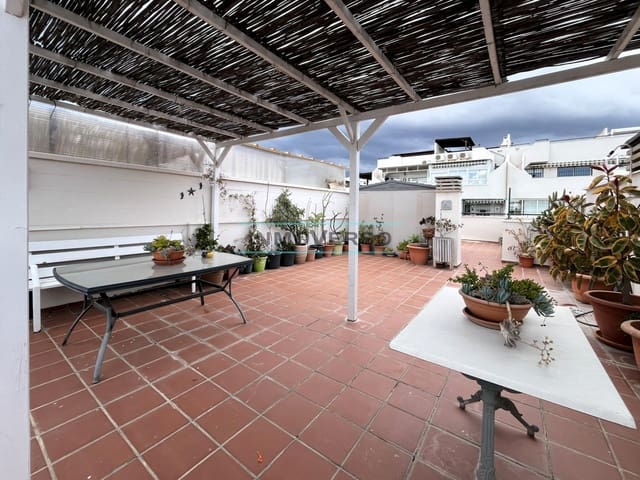 3 bedroom Penthouse for sale in La Cala del Moral, Rincón de la Victoria with pool garage - € 442,000 (Ref: 9674164)