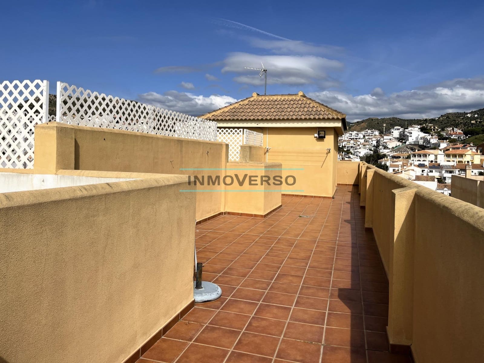 2 bedroom Penthouse for sale in La Cala del Moral - € 299,000 (Ref: 9679814)