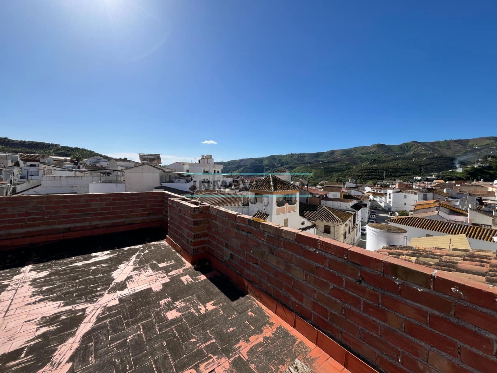 Apartment for sale in Benamargosa with garage - € 99,900 (Ref: 9679815)