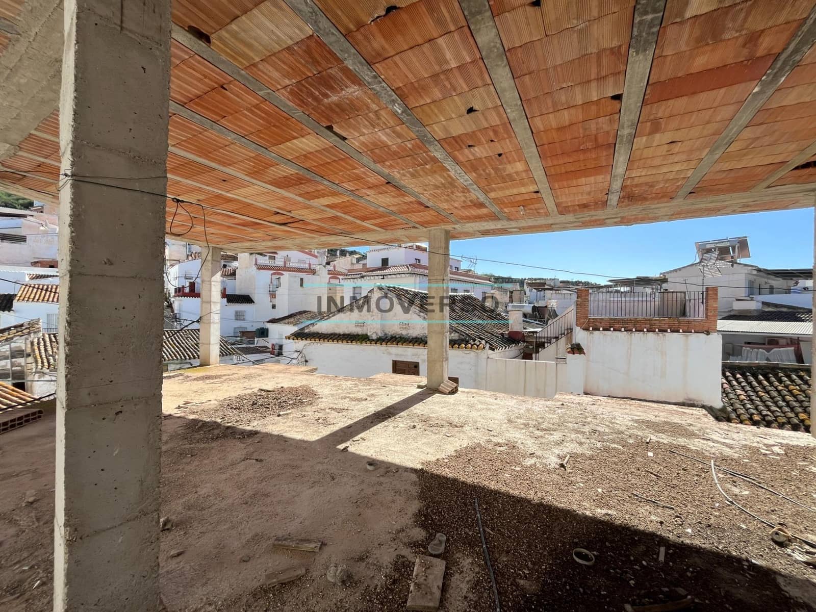 Apartment for sale in Benamargosa with garage - € 99,900 (Ref: 9679815)