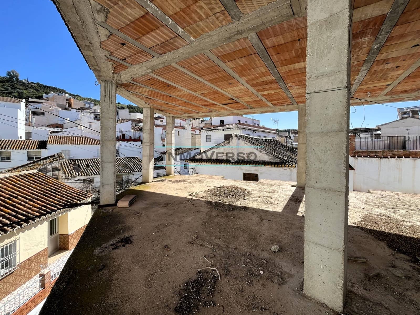 Apartment for sale in Benamargosa with garage - € 99,900 (Ref: 9679815)