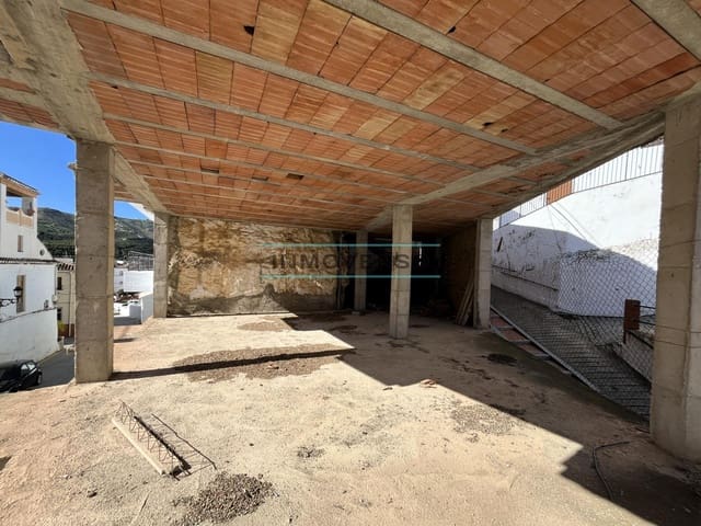 Apartment for sale in Benamargosa with garage - € 99,900 (Ref: 9679815)