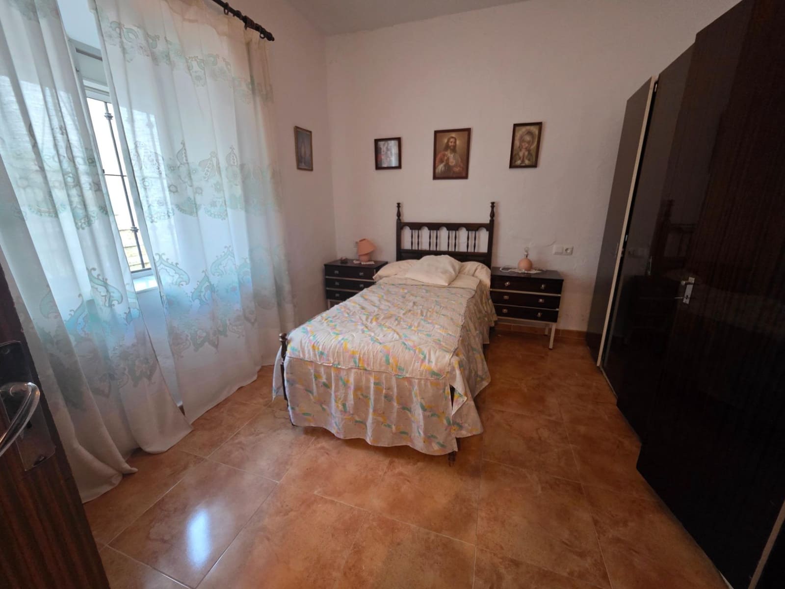 6 bedroom Finca/Country House for sale in Benamargosa - € 170,000 (Ref: 9822869)
