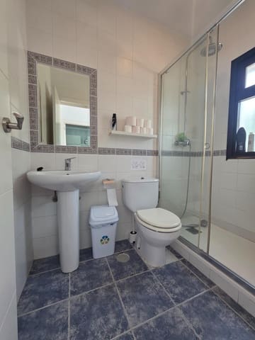 Adosado de 4 habitaciones en Chilches, Vélez-Málaga en alquiler con piscina garaje - 1.300 € (Ref: 9922269)