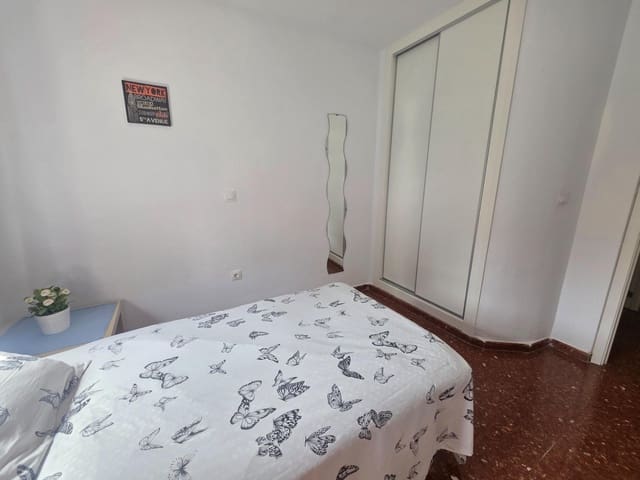 Adosado de 4 habitaciones en Chilches, Vélez-Málaga en alquiler con piscina garaje - 1.300 € (Ref: 9922269)