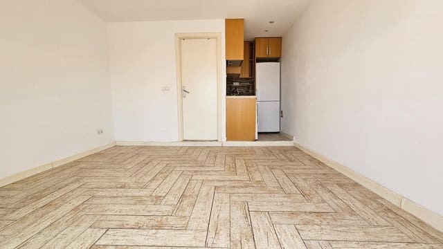 1 soverom Leilighet til salgs i Pedregalejo, Málaga by - € 310 000 (Ref: 9927367)
