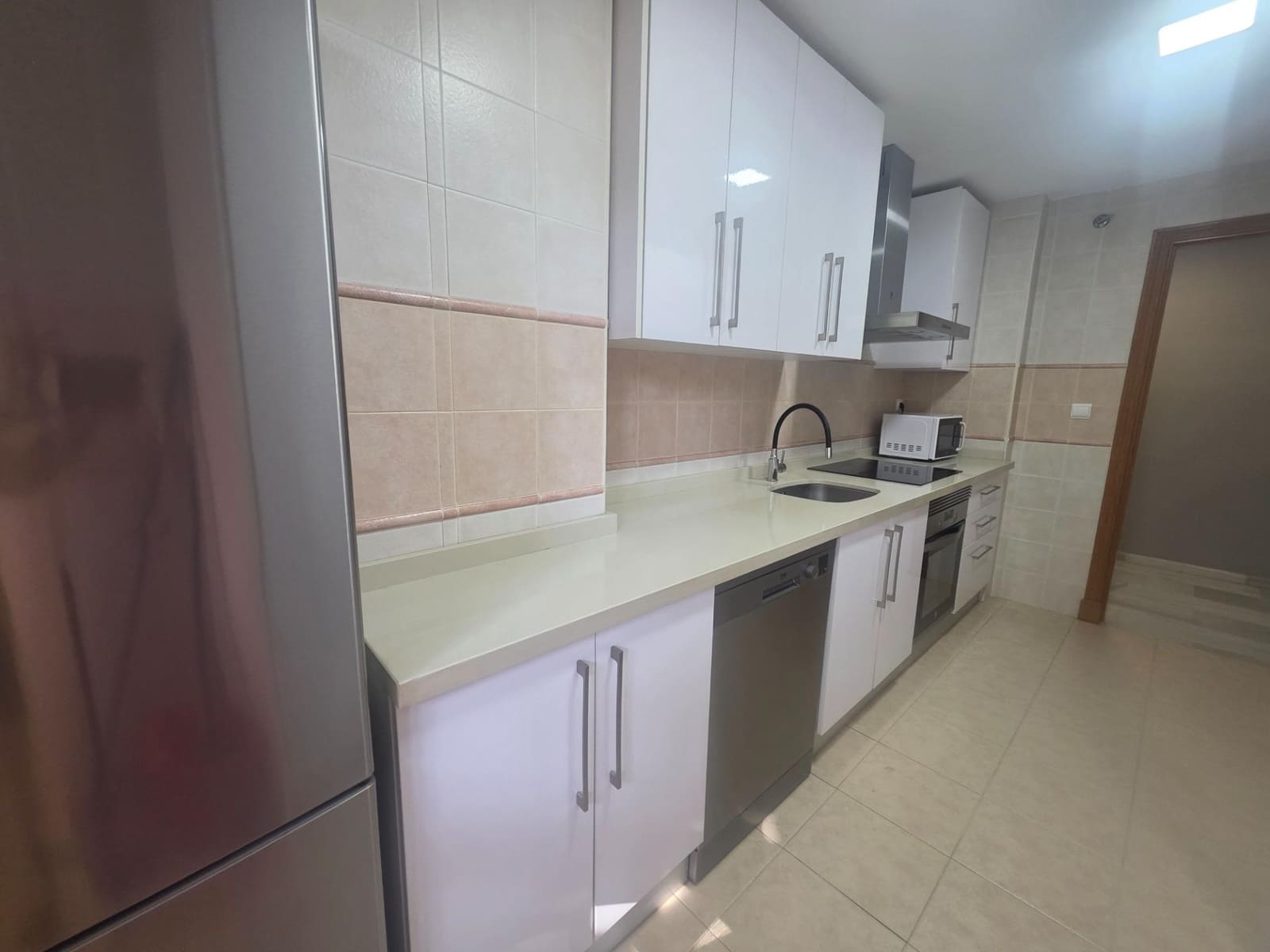 2 Zimmer Wohnung zu vermieten in Caleta de Velez mit Pool Garage - 1.200 € (Ref: 9934170)