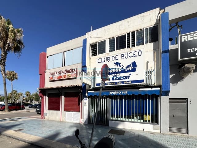 Commercieel te koop in Vélez-Málaga - € 165.000 (Ref: 9952596)