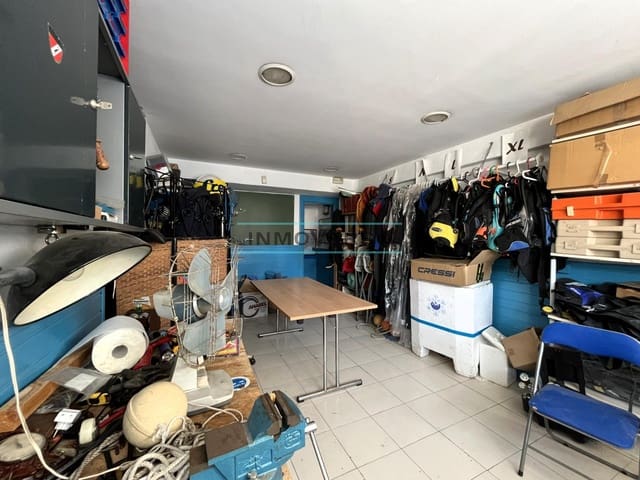 Commercieel te koop in Vélez-Málaga - € 165.000 (Ref: 9952596)