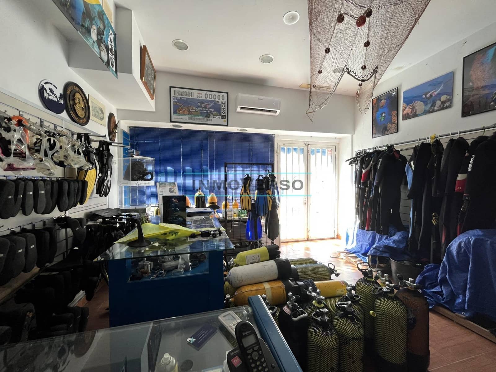 Commercieel te koop in Velez-Malaga - € 165.000 (Ref: 9952596)