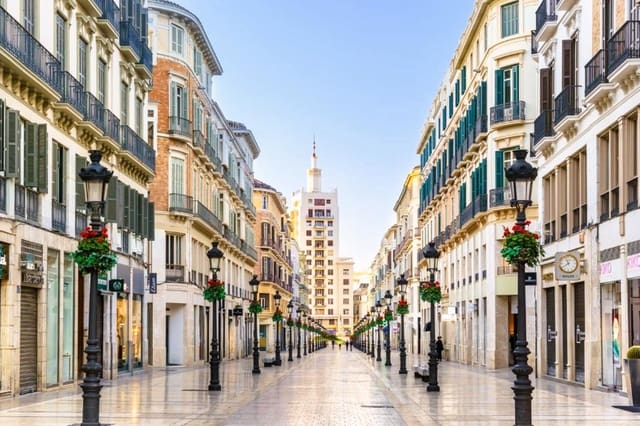 4 bedroom Flat for sale in La Aurora, Málaga city - € 300,000 (Ref: 9975394)