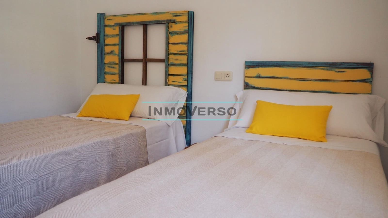 Pareado de 4 habitaciones en La Cala del Moral en alquiler vacacional con piscina - 1.500 € (Ref: 9984974)