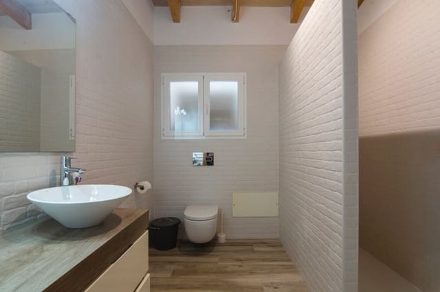 8 sypialnia Willa na sprzedaż w Lloret de Vista Alegre z basenem - 3 800 000 € (Ref: 7088843)