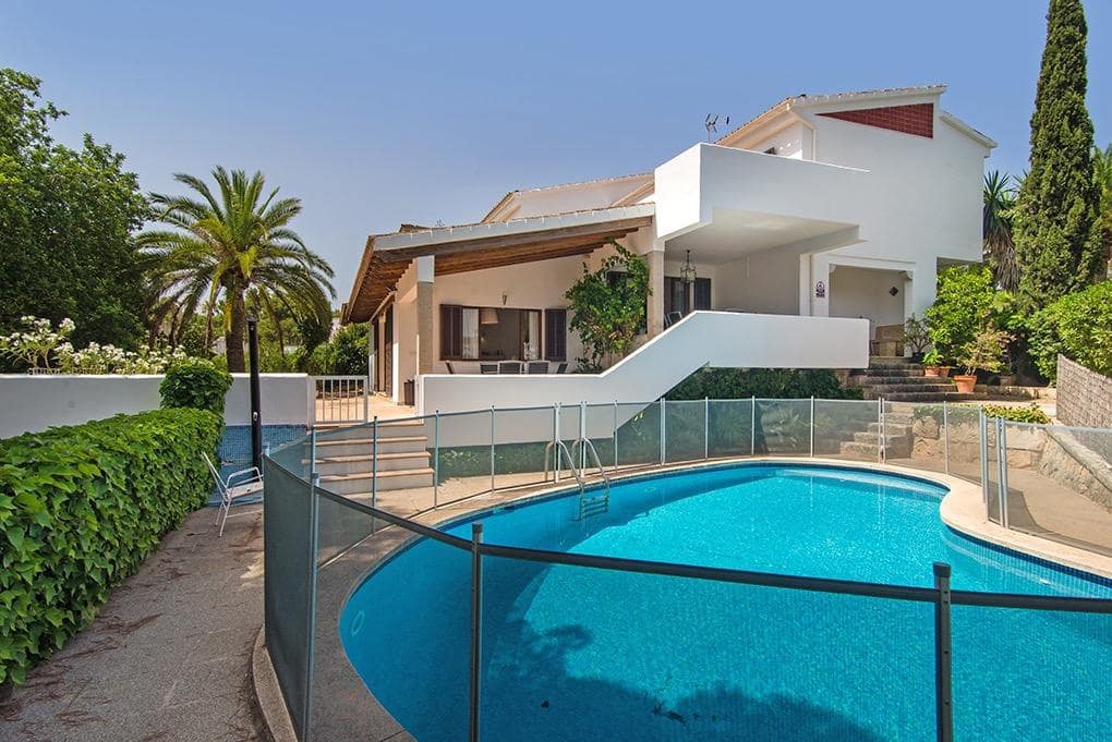 4 soveværelse Villa til salg i L'Arenal / S'Arenal med swimmingpool - € 1.700.000 (Ref: 7759966)