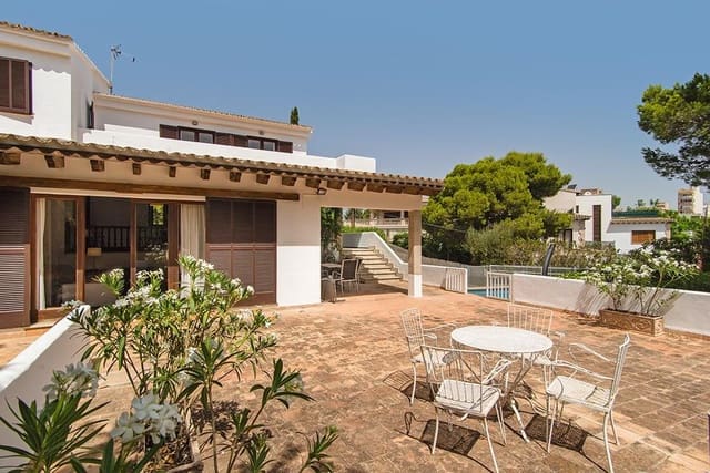 4 slaapkamer Villa te koop in L'Arenal / S'Arenal, Llucmajor met zwembad - € 1.700.000 (Ref: 7759966)