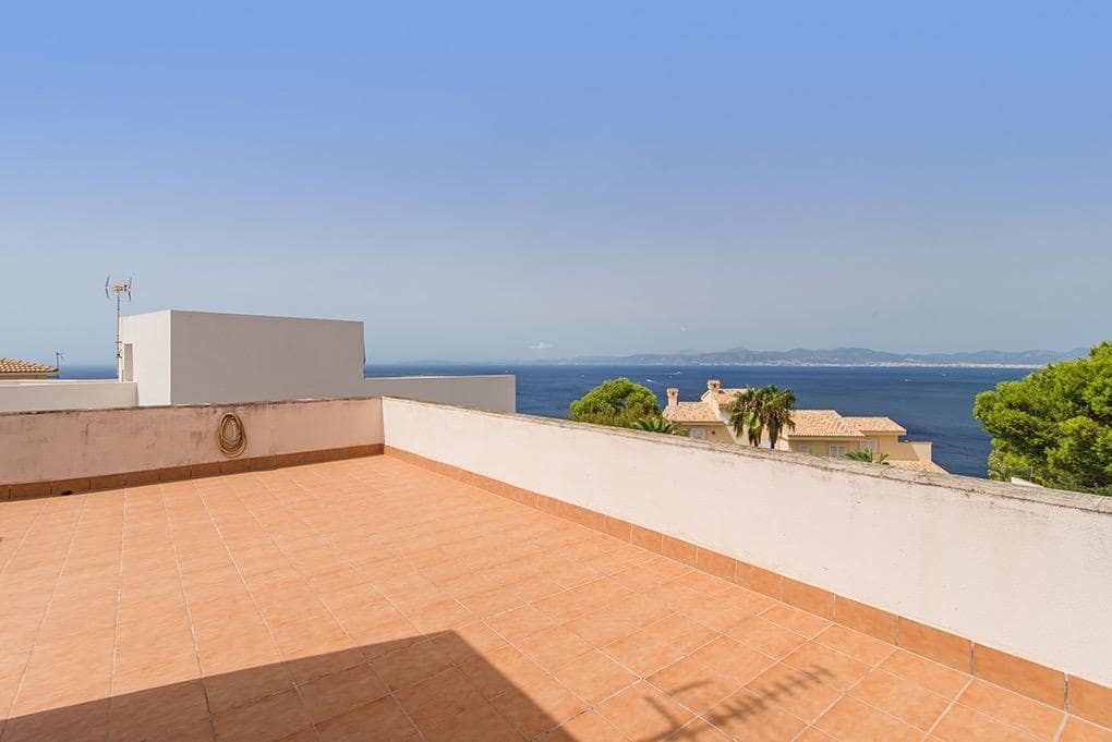 3 soveværelse Villa til salg i Badia Gran med swimmingpool garage - € 1.390.000 (Ref: 7776316)