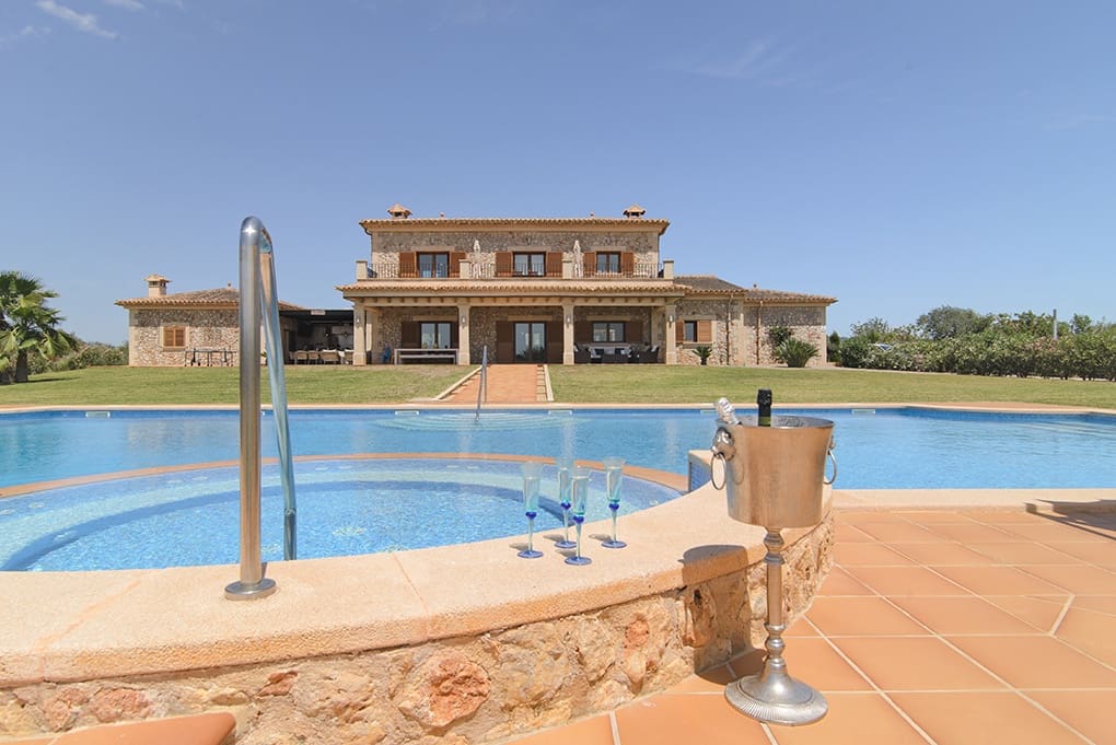 5 soverom Villa til salgs i Llucmajor med svømmebasseng - € 3 500 000 (Ref: 8328858)