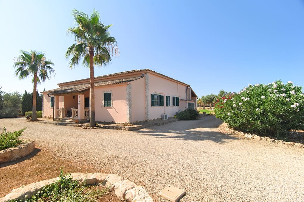 2 sypialnia Willa na sprzedaż w Llucmajor z basenem - 1 100 000 € (Ref: 8431167)