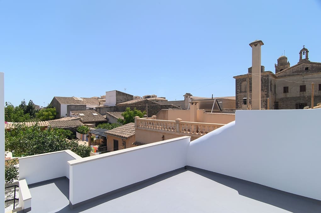 5 bedroom Townhouse for sale in Llucmajor with pool - € 840,000 (Ref: 8458833)