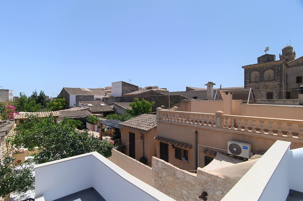 5 bedroom Townhouse for sale in Llucmajor with pool - € 840,000 (Ref: 8458833)