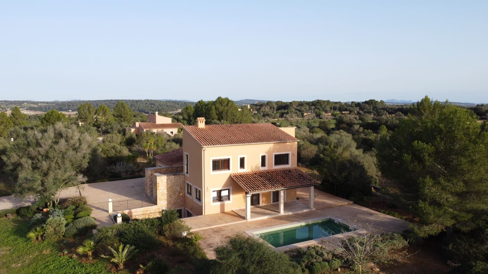 4 slaapkamer Finca/Landhuis te koop in Algaida met zwembad garage - € 1.795.000 (Ref: 8657545)