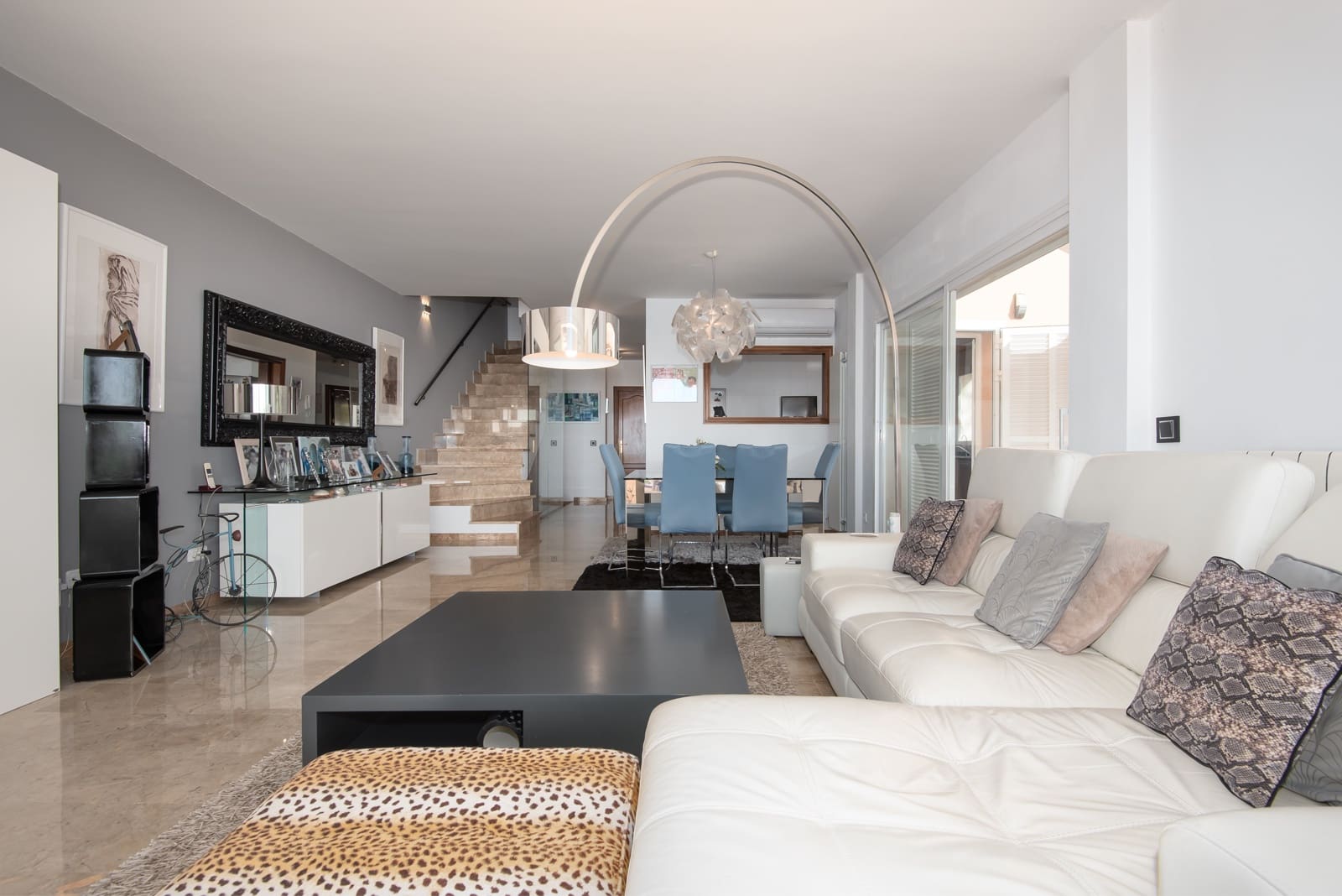 4 soveværelse Villa til salg i Llucmajor med swimmingpool garage - € 3.195.000 (Ref: 8784744)