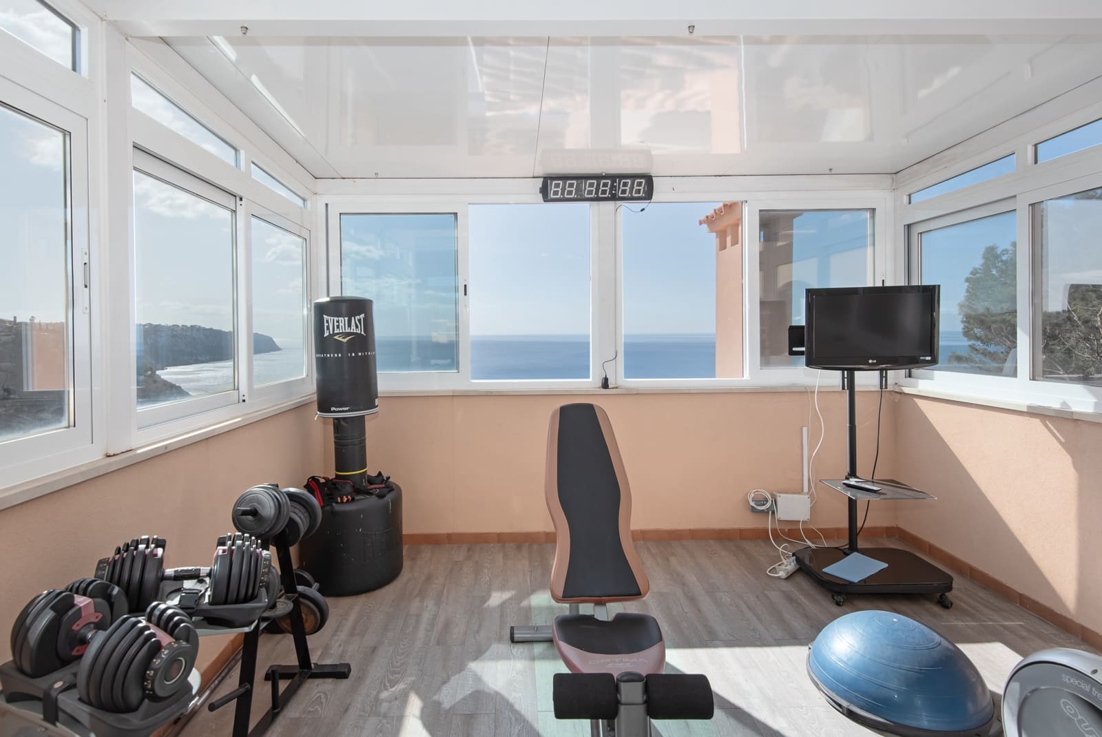 4 soveværelse Villa til salg i Llucmajor med swimmingpool garage - € 3.195.000 (Ref: 8784744)