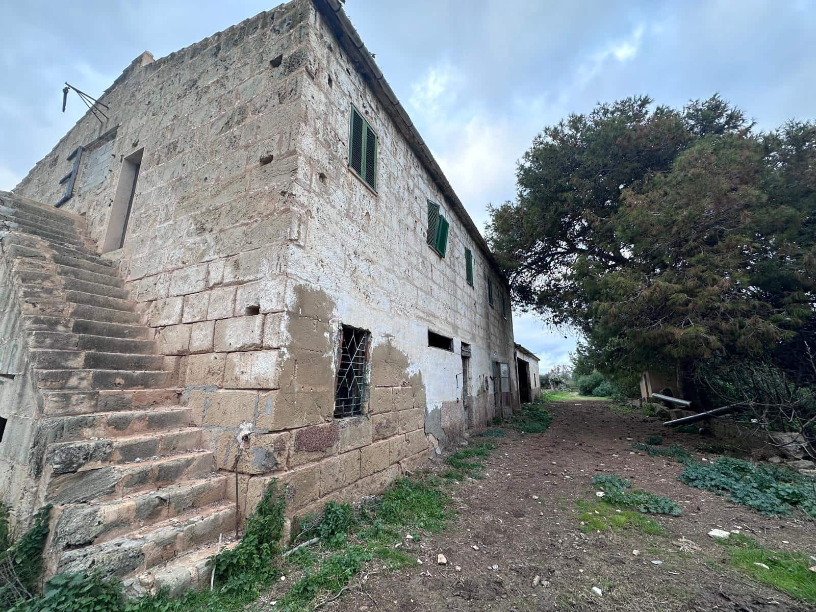 Grunde uden byggetilladelser til salg i Palma de Mallorca - € 670.000 (Ref: 8855215)