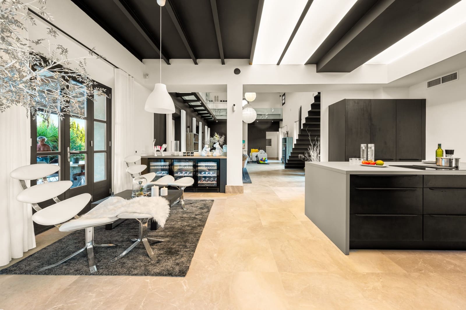 6 soverom Villa til salgs i Montuiri med svømmebasseng garasje - € 6 500 000 (Ref: 8897527)