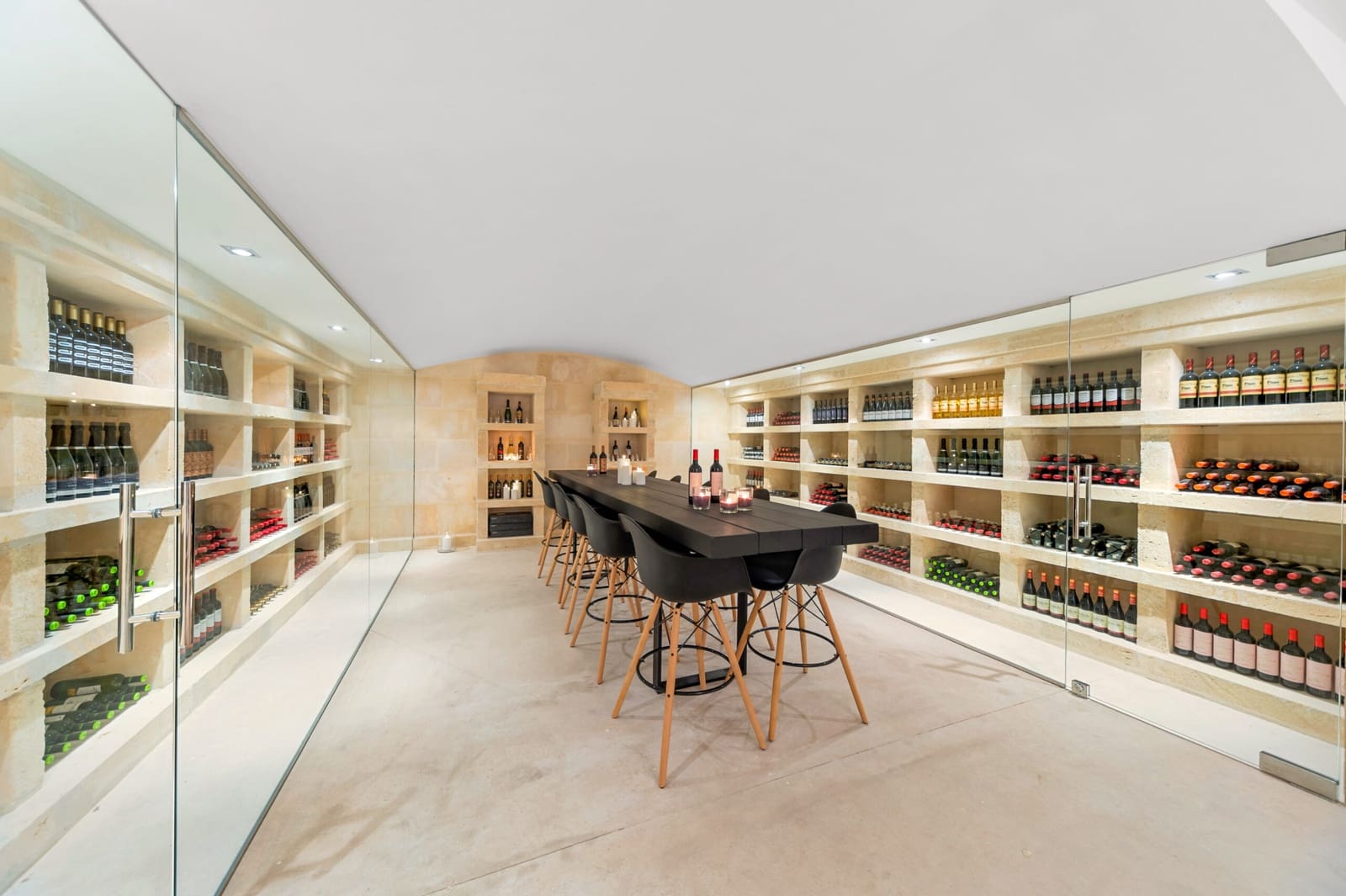 6 soverom Villa til salgs i Montuiri med svømmebasseng garasje - € 6 500 000 (Ref: 8897527)