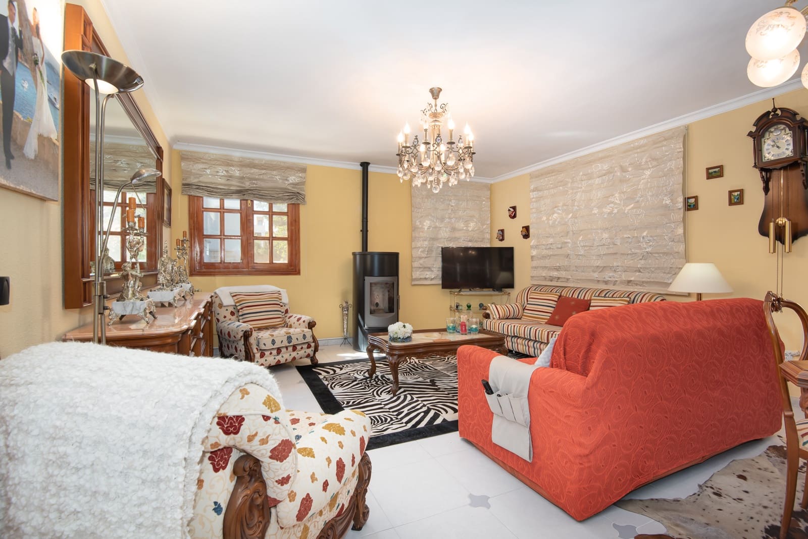 5 soveværelse Villa til salg i Badia Blava med swimmingpool - € 965.000 (Ref: 8952844)