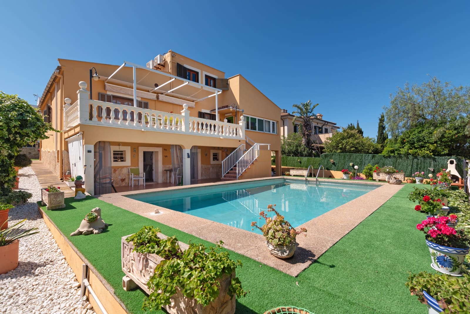 5 soveværelse Villa til salg i Badia Blava med swimmingpool - € 965.000 (Ref: 8952844)