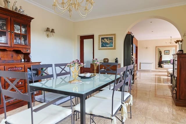 6 soveværelse Villa til salg i Marratxí med swimmingpool - € 1.150.000 (Ref: 9003787)