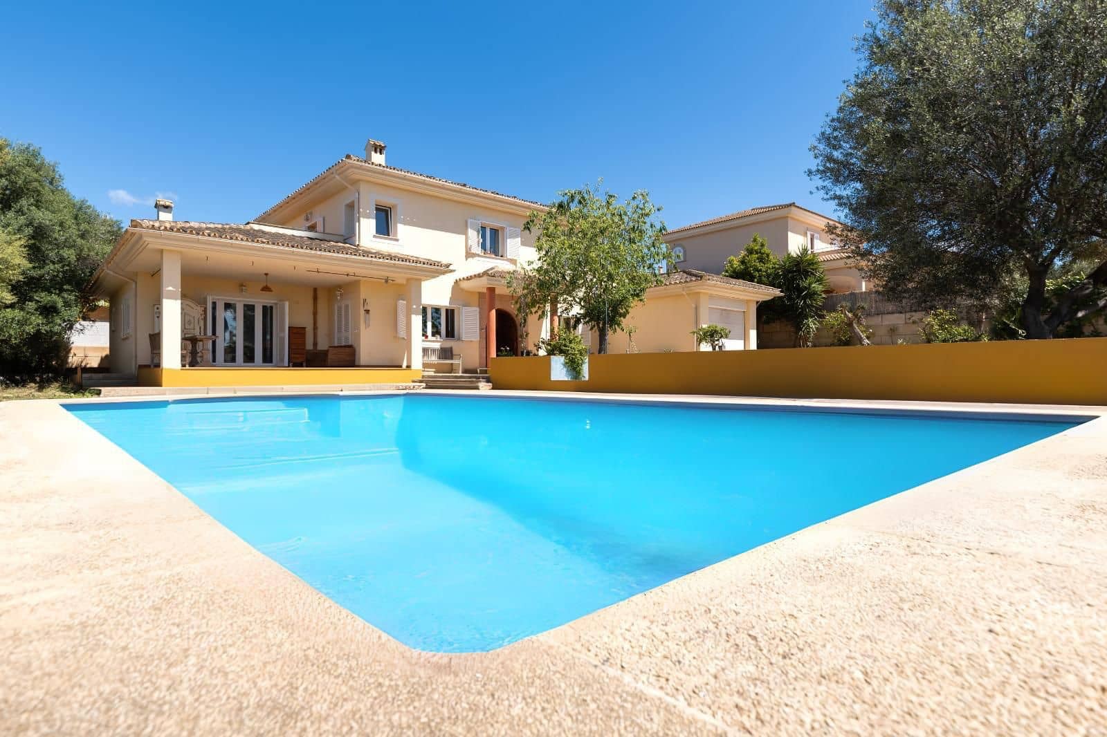 6 soveværelse Villa til salg i Marratxi med swimmingpool - € 1.150.000 (Ref: 9003787)