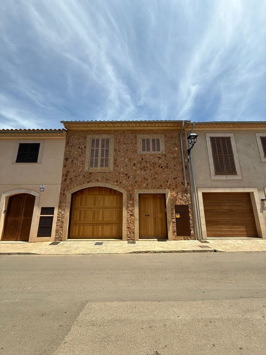 3 quarto Casa em Banda para venda em Sencelles com piscina garagem - 1 190 000 € (Ref: 9012864)